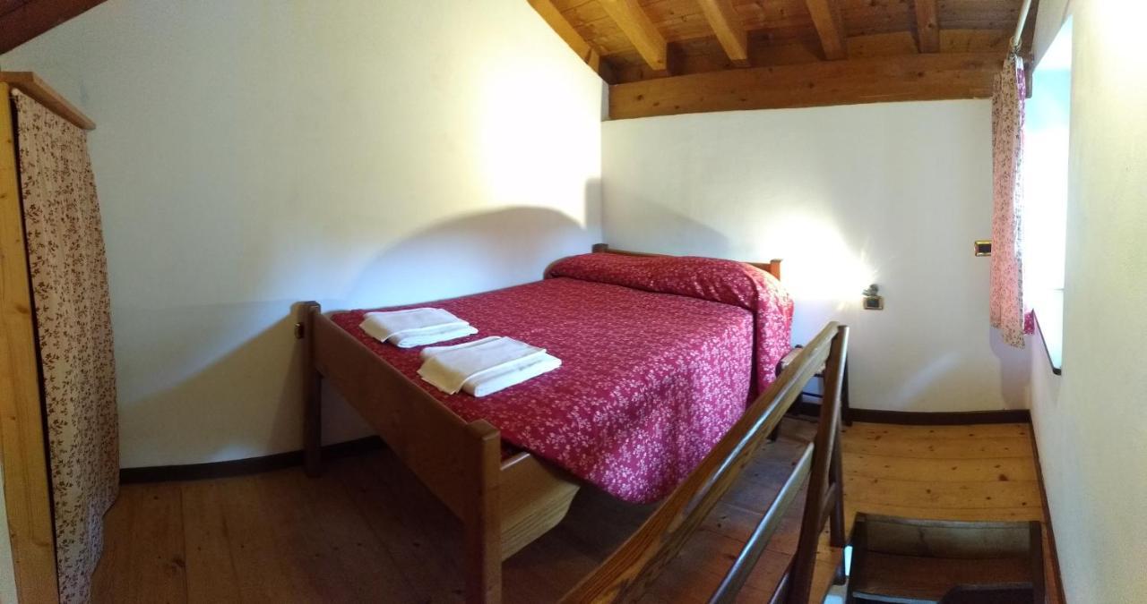 Agriturismo La Fonte Di Mariella Gravedona Exterior foto